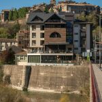 Hotel Sanchez, next to the river